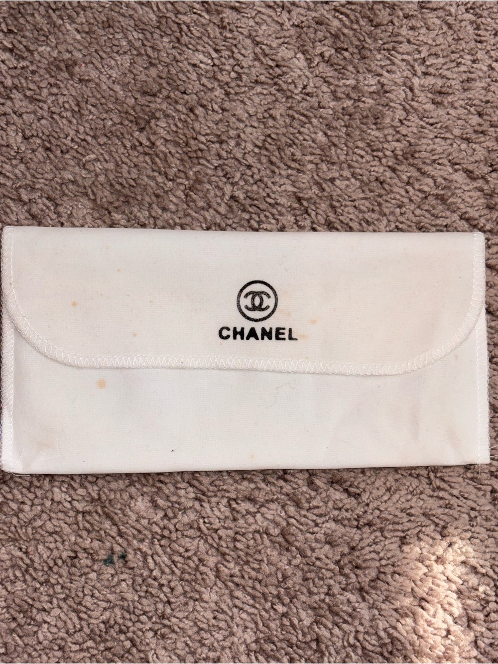 CHANEL White Microfiber Dust Bag Pouch 5 x 9 inches
